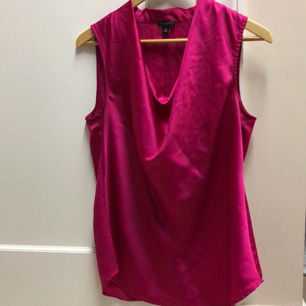 Ann Taylor shell top